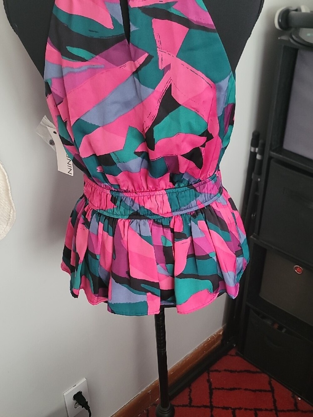 Nine West Pink & Teal Halter Ruffled Waist Top-NWT - Picture 6 of 8
